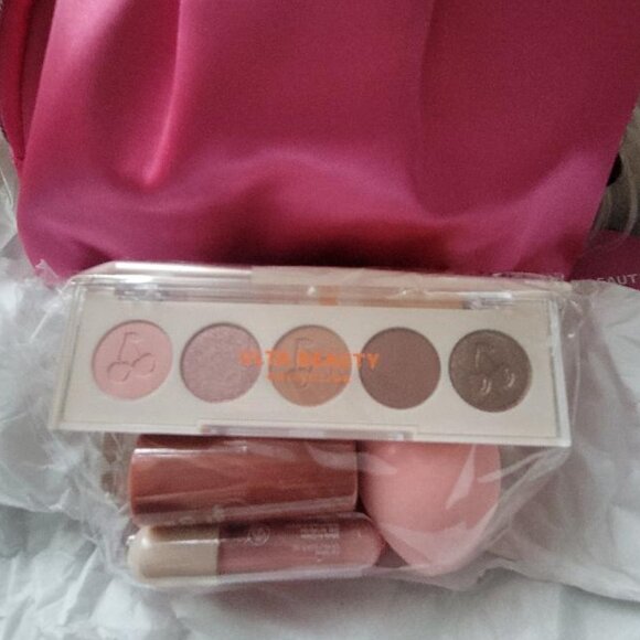 NEW - Ulta Beauty Collection 9-Piece Eyeshadow Makeup Set Pink Cosmetic Bag - Picture 4 of 4